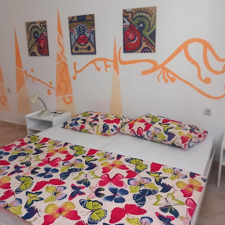 Karin Apartmani Hani Gornji Karin Exterior foto