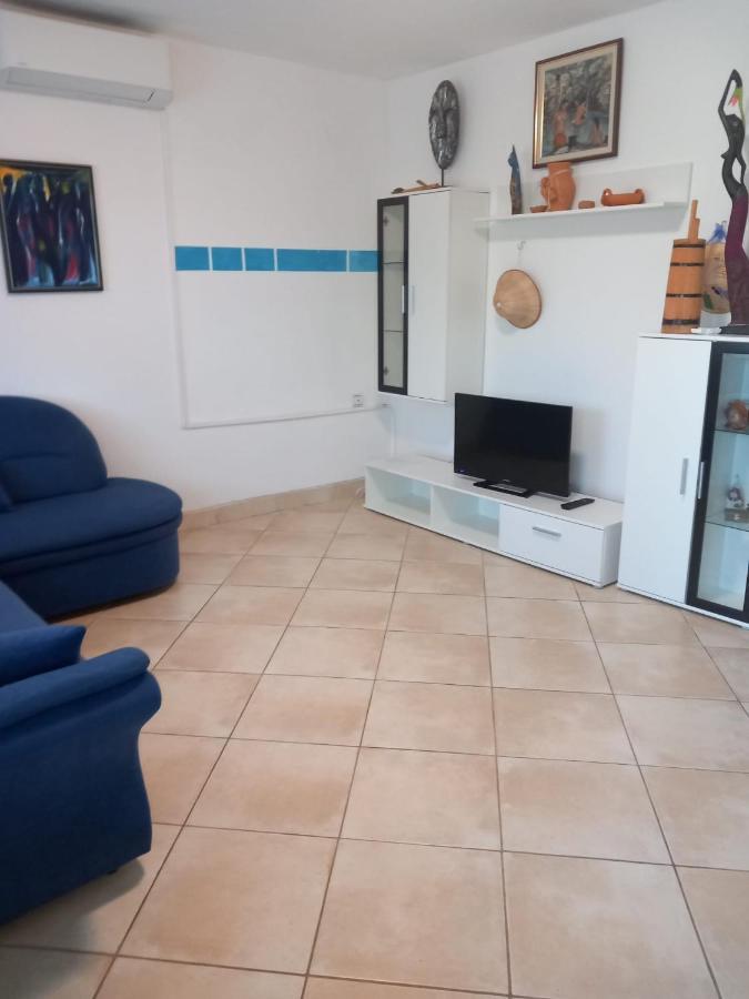 Karin Apartmani Hani Gornji Karin Exterior foto