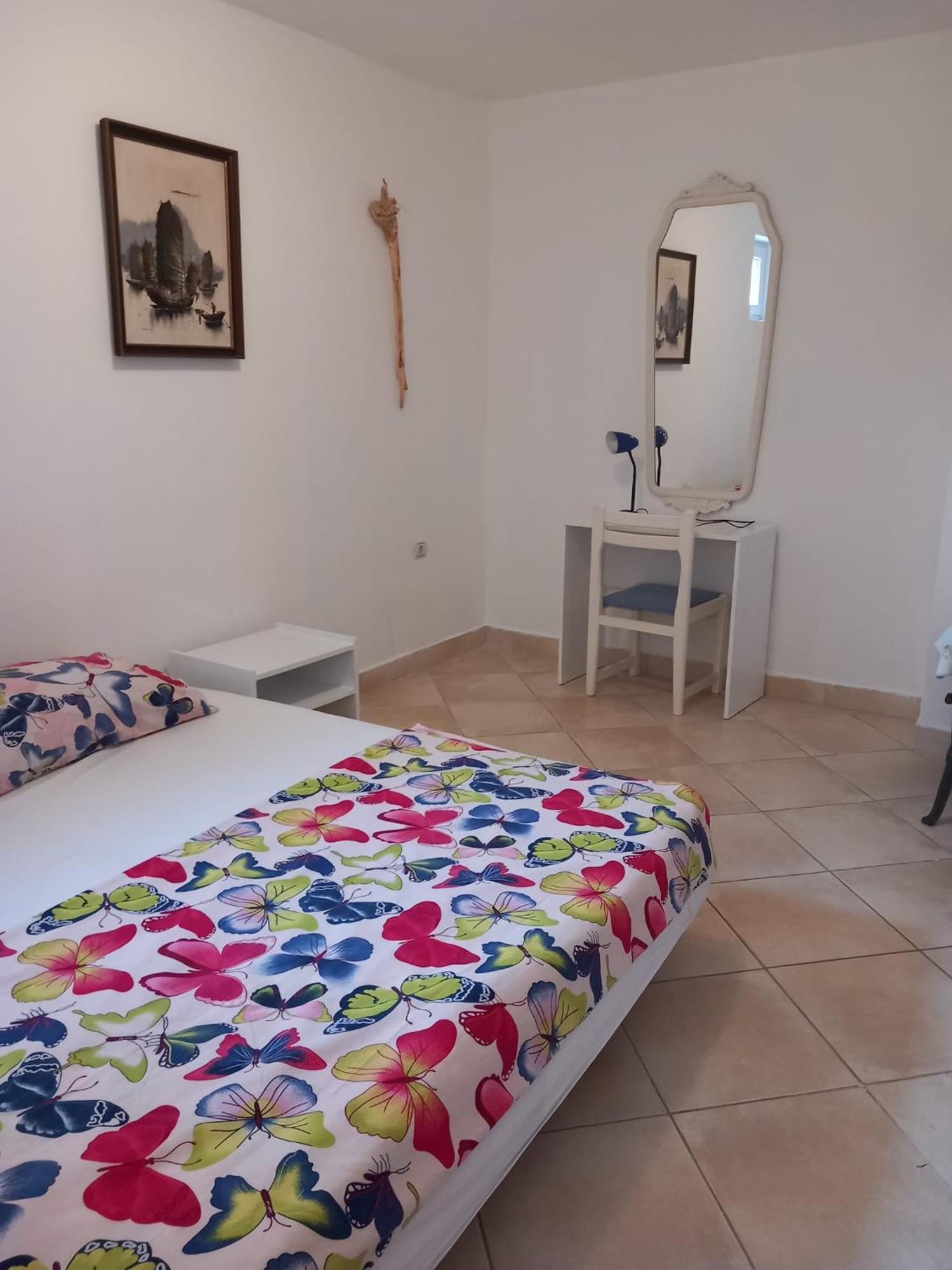 Karin Apartmani Hani Gornji Karin Exterior foto